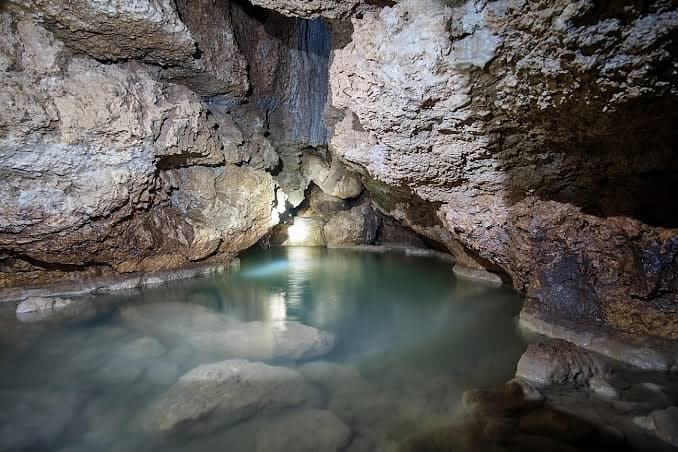 Cantabon Cave