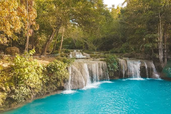 Cambugahay Falls
