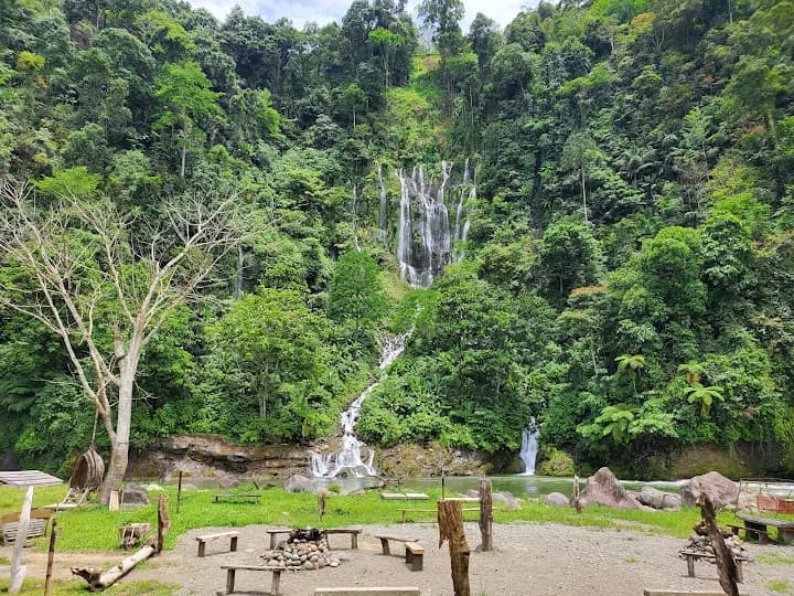 Sinulom Falls